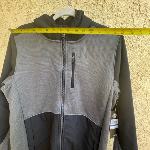 NWT under armour jacket size YXL - Picture 7 of 11